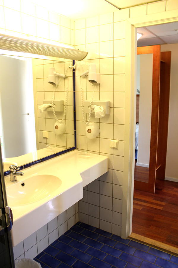Gränna Vaetterleden Hotell & Restaurang חדר תמונה